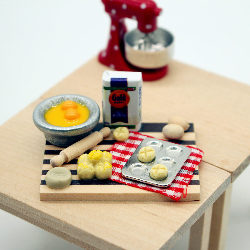 Dollhouse Miniature Food Pastry Making Table Egg Milk Bread Cutting Board Chopping Board Model Shooting Props