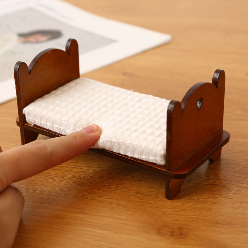1:12 Dollhouse Mini Furniture Decoration Bedroom Vintage Single Bed