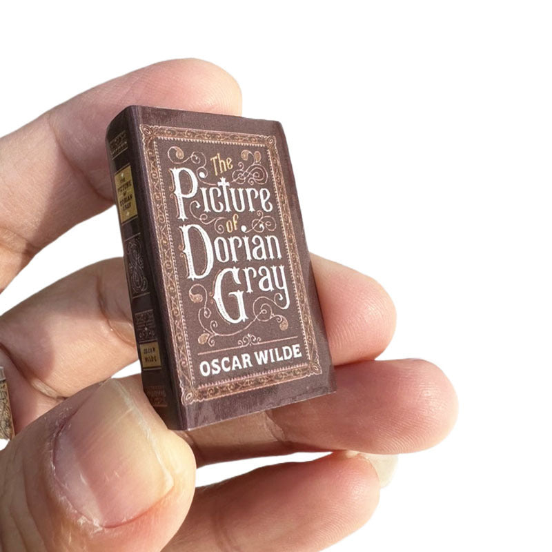 1:12 Dollhouse Retro Large Book Block