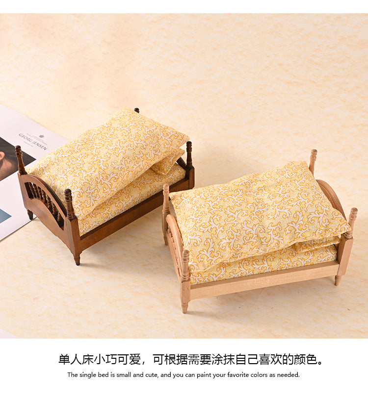 1:12 Dollhouse Mini Furniture Bedroom Micro Scene Wooden Classical European Single Bed