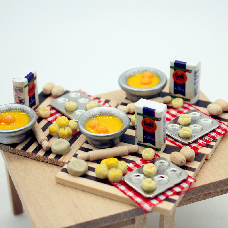 Dollhouse Miniature Food Pastry Making Table Egg Milk Bread Cutting Board Chopping Board Model Shooting Props