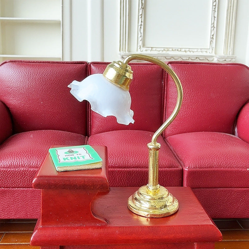 1:12 Dollhouse Miniature  Gold Lace Table Lamp Bedside Lamp Non-Emitting Light