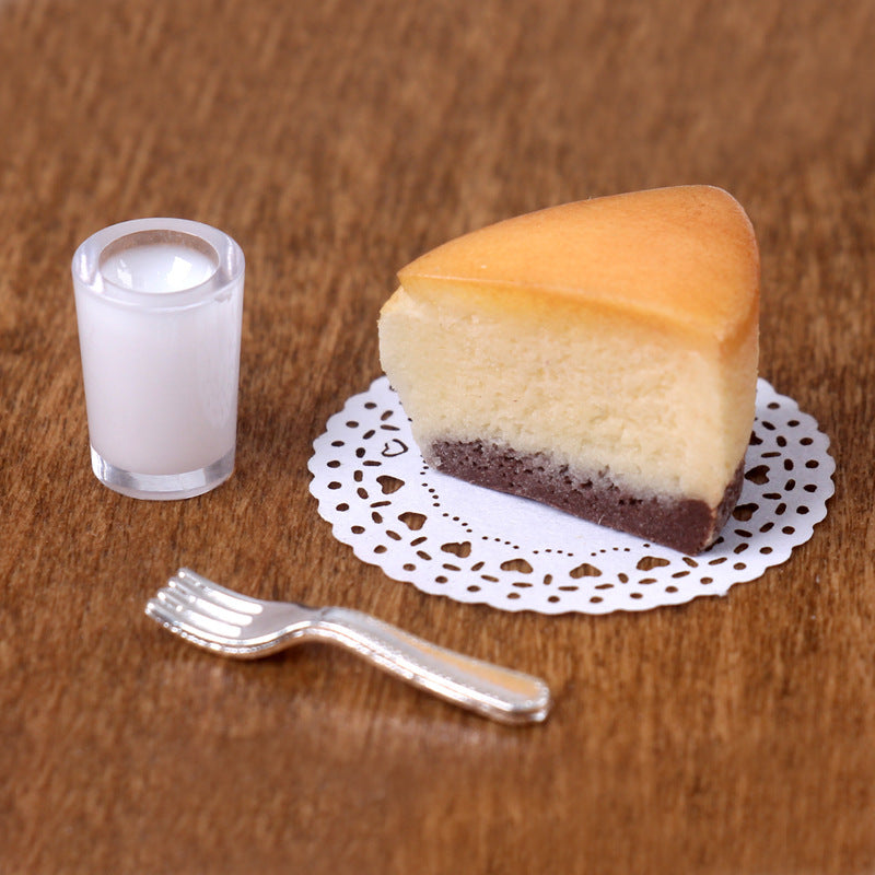 Christmas Coffee Table Simulation Handmade Cheesecake Dollhouse Miniature Food