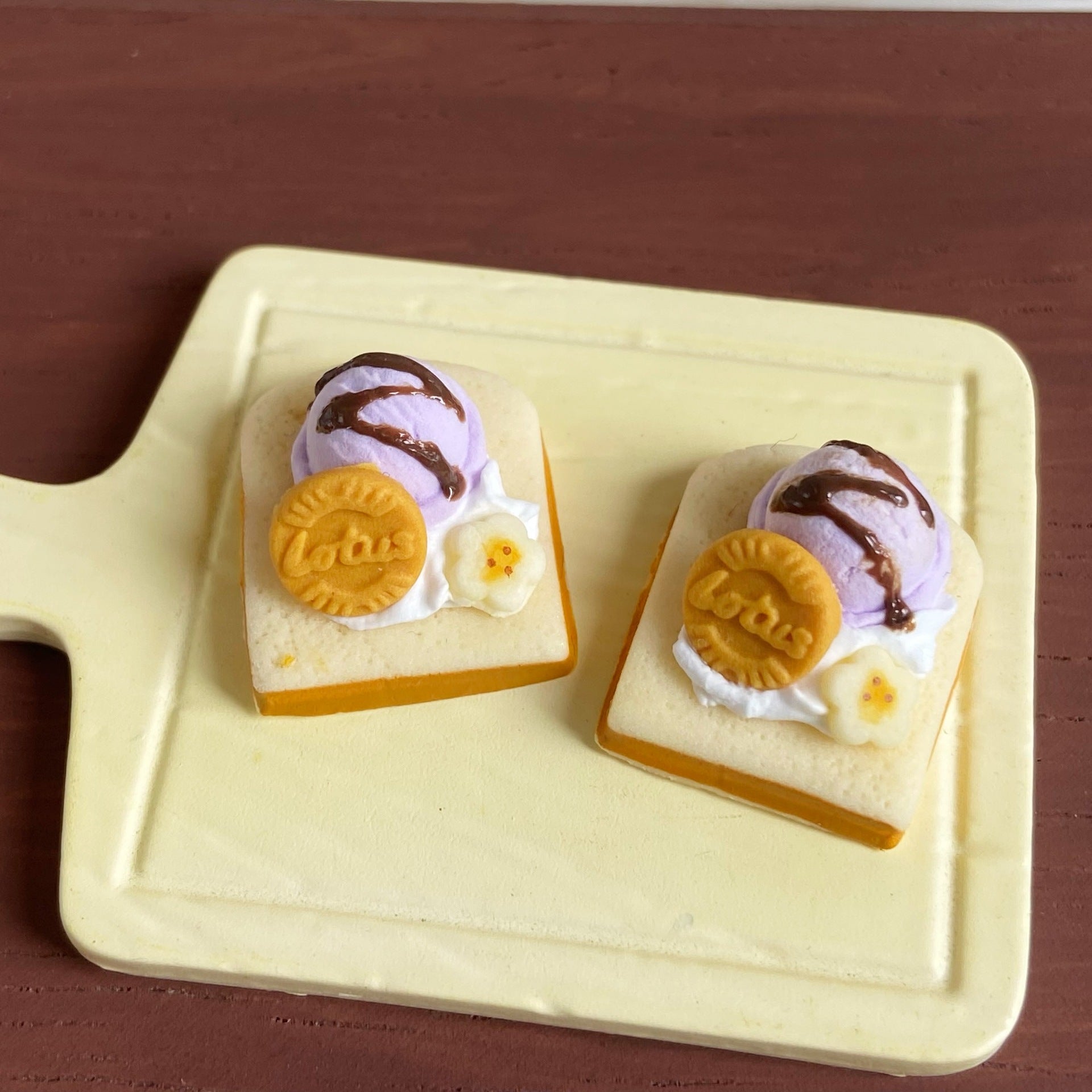 Cute Miniature Artificial Flower Ice Cream Toast Miniature Food
