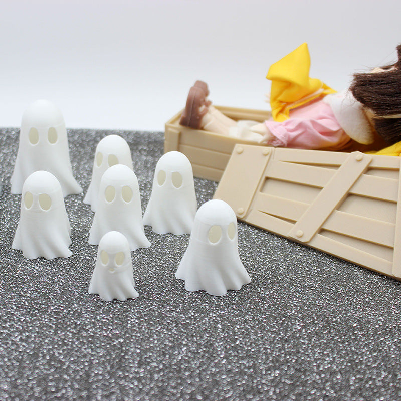 112 Dollhouse Halloween Scene Nightlight Ghost Ornament