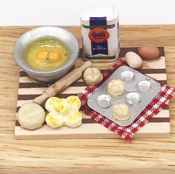 112 Mini Dollhouse Kitchen Cutting Board Set