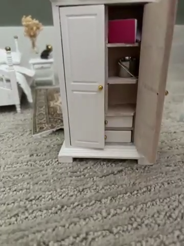 Victorian Dollhouse Furniture 1/12 Scale, Brewster Dollhouse Bedroom Furniture Set