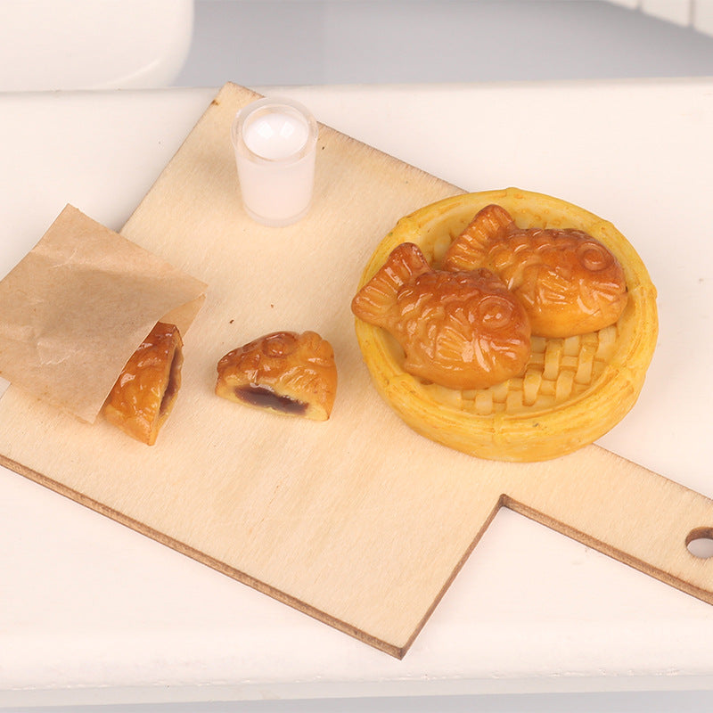Dollhouse Miniature Food Play Set Taiyaki Red Bean Paste Filling Kit Handmade Scene Model OB11
