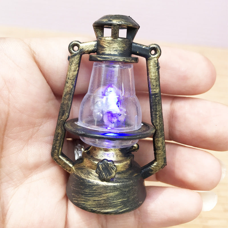 1:12 Dollhouse Miniature Model Playhouse Toy DIY Black Plastic Kerosene Lamp LED Light-Up