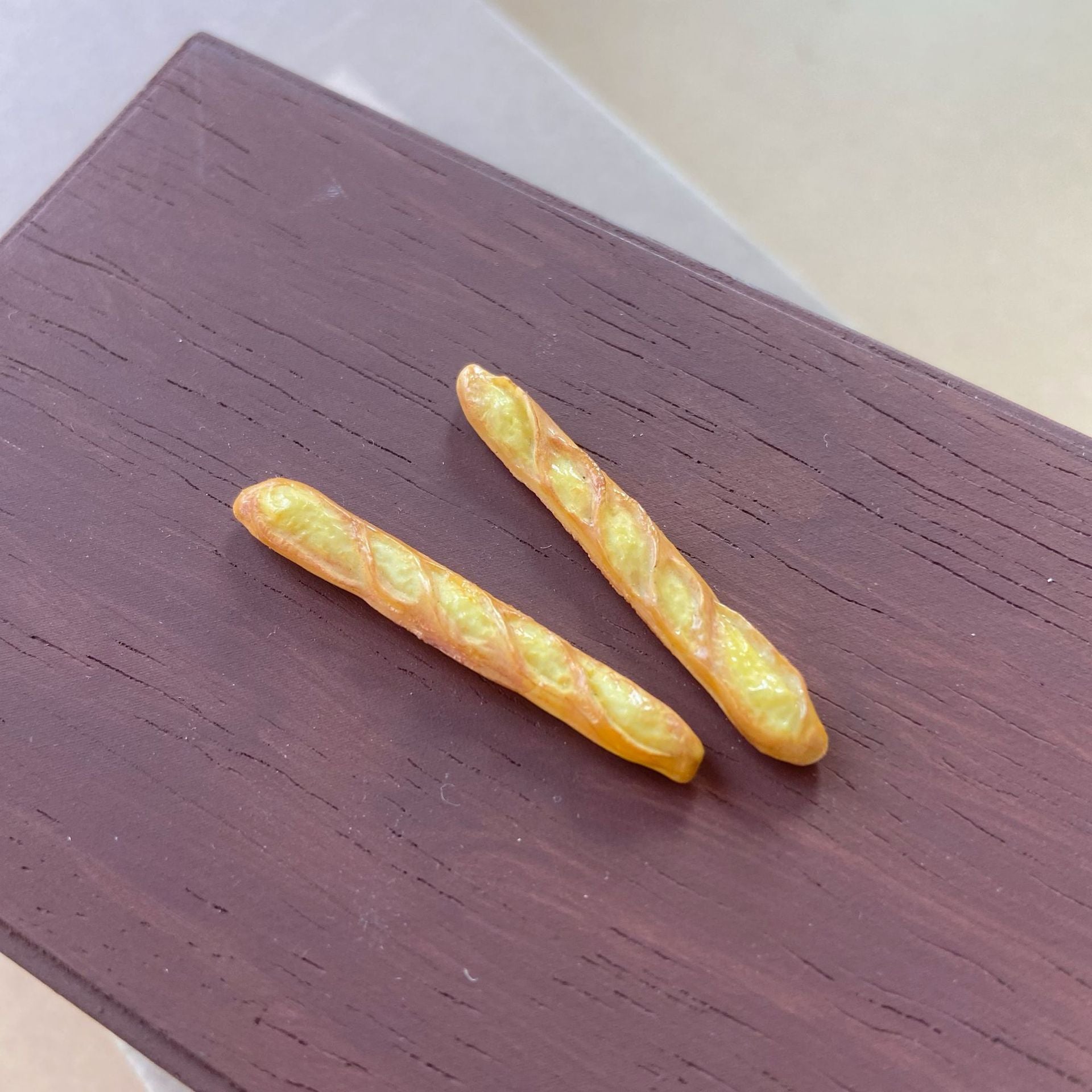 Miniature Baguette Wheat Ear Bread Play Food for Dollhouse 1:12 Scale Dollhouse Bakery Props Decoration