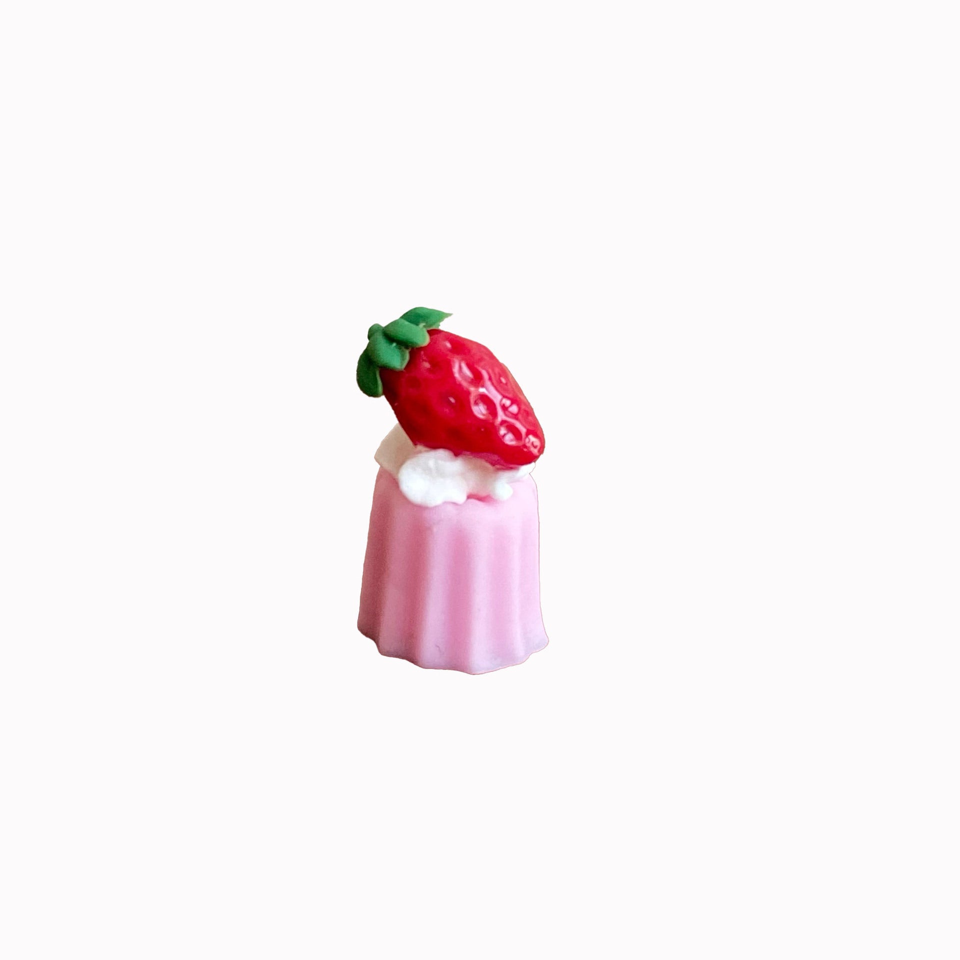 Miniature Strawberry Cake , Dollhouse Dessert Shop Decoration Props