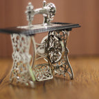 12 Scale Miniature Scene Model Scene Dollhouse Accessories Display Vintage Nostalgic Foot Pedal Sewing Machine Electric Car