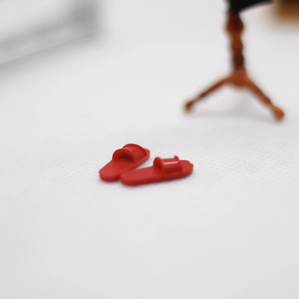 Dollhouse Miniature Dollhouse Accessories Miniature Simulation Mini Floor-standing Coat Rack Vintage Bag Rack Bedroom