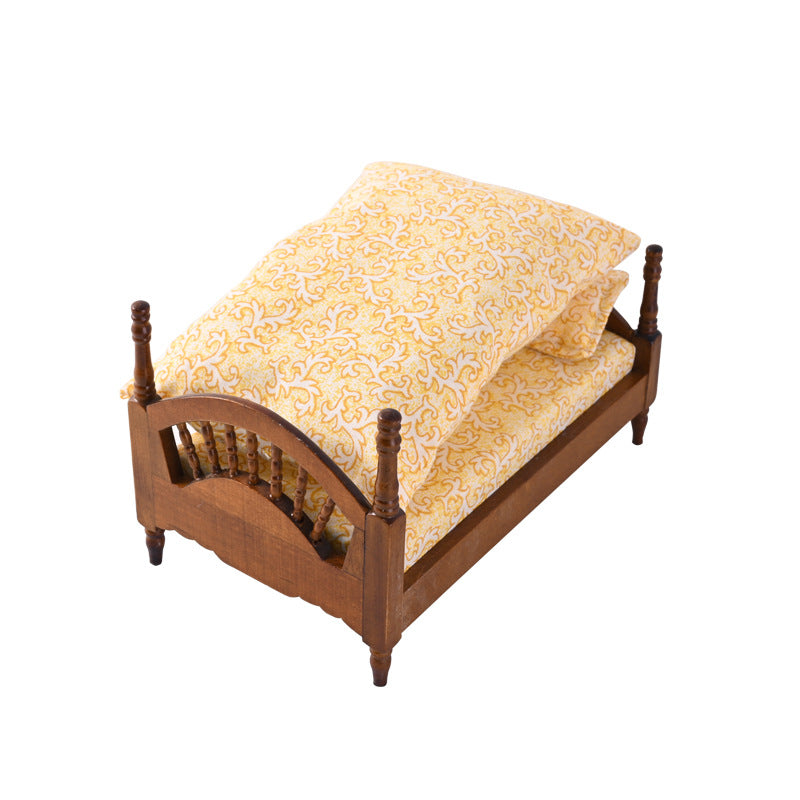 1:12 Dollhouse Mini Furniture Bedroom Micro Scene Wooden Classical European Single Bed