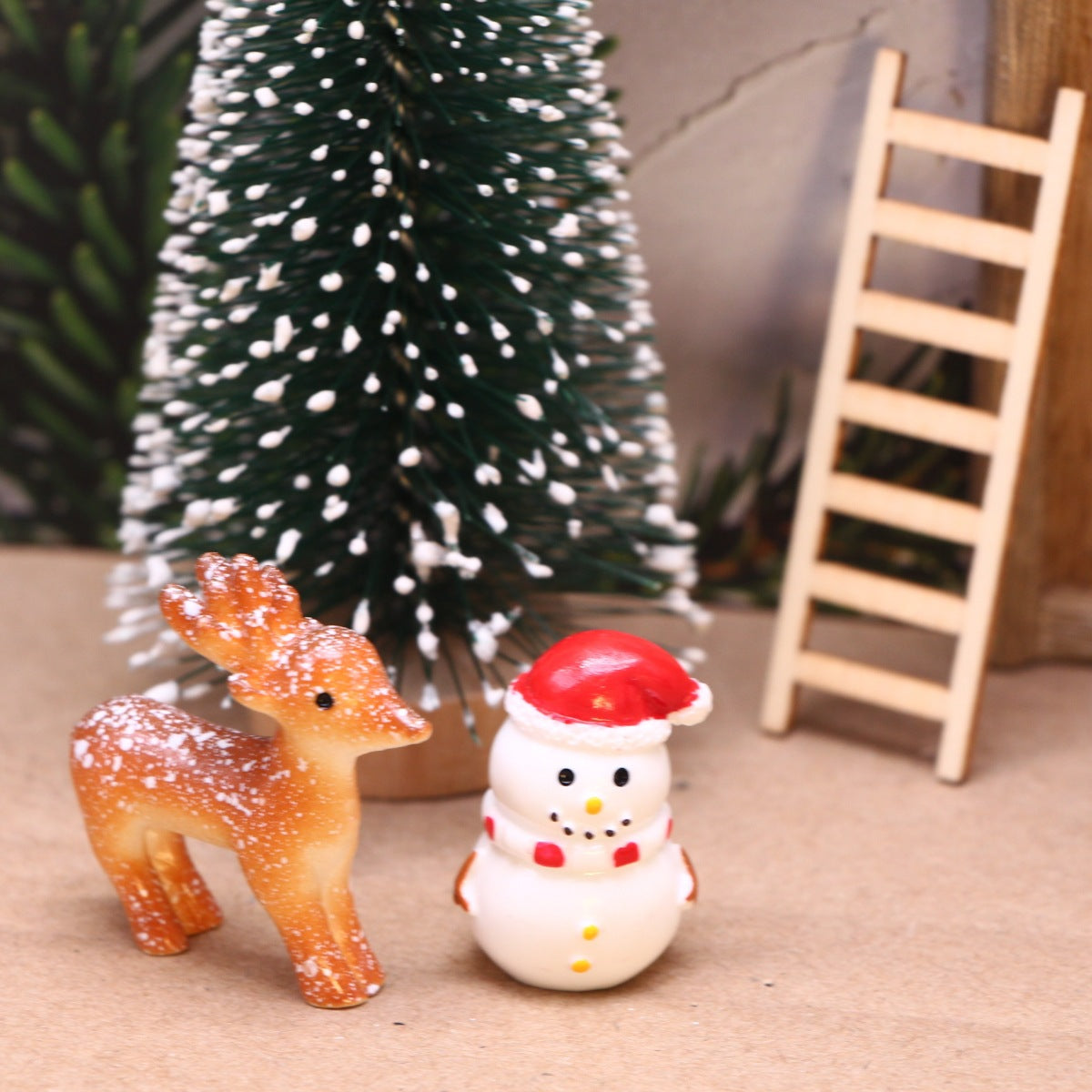 Fairy Tale Dollhouse Mini Resin LED Fireplace Set
