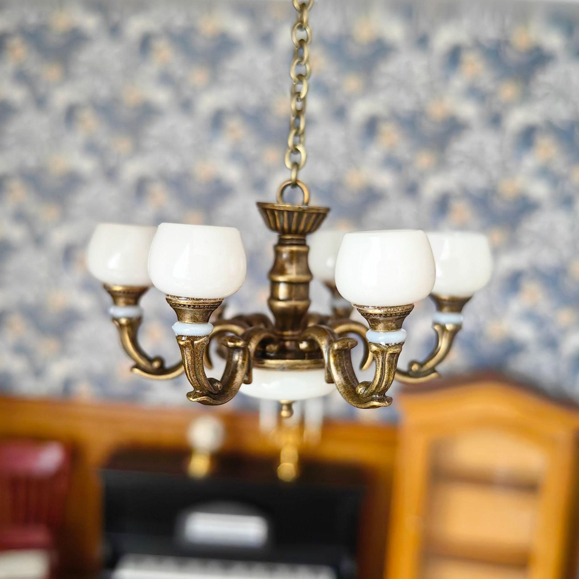 1:12 Dollhouse Living Room Vintage Chandelier Miniature Luxury Light