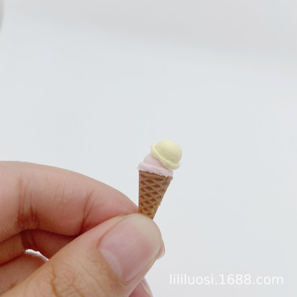 Miniature Mini Ice Cream Cone Toy for Six-Point BJD Eight-Point OB11 Dolls, Dollhouse Dessert Shop Accessories