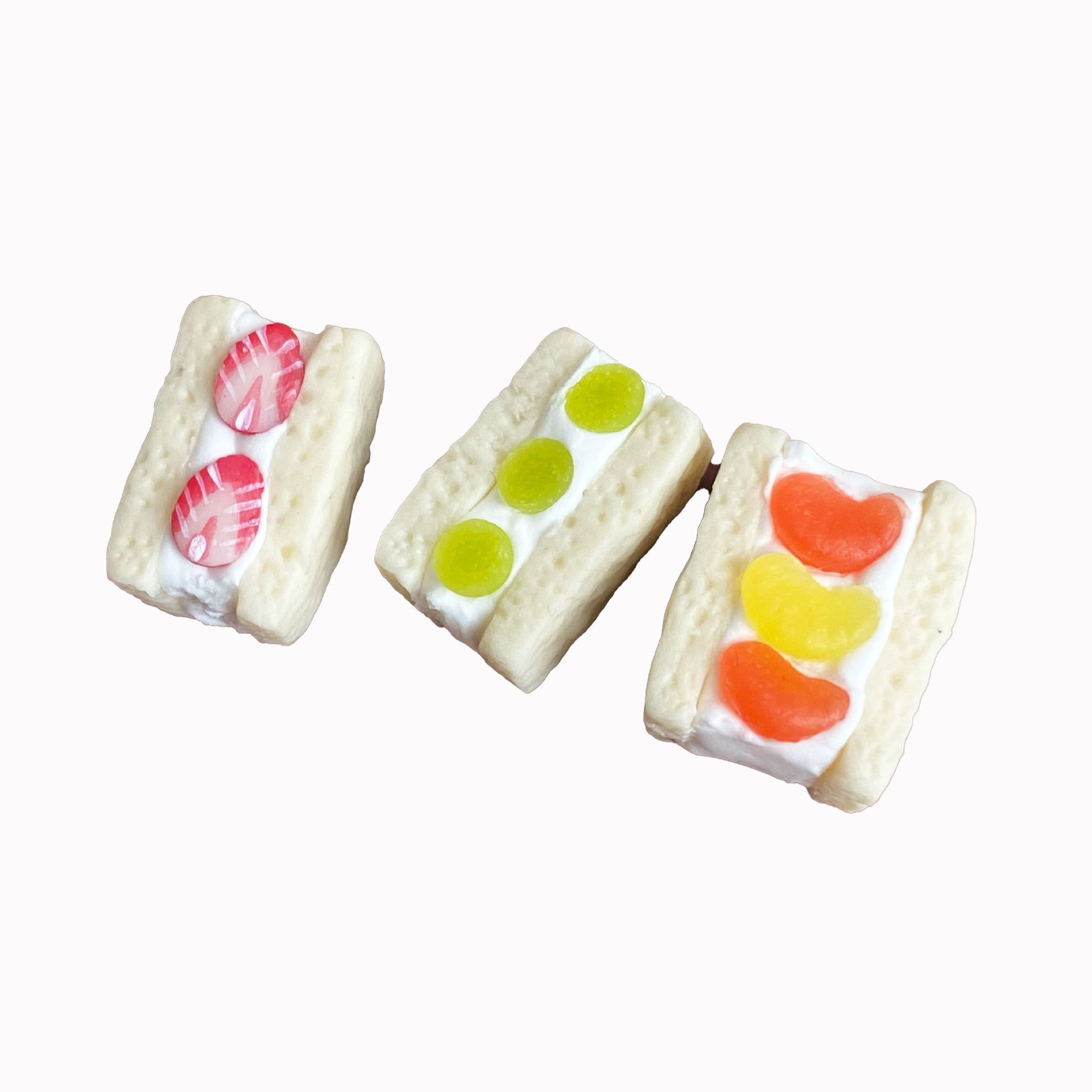 Cute Miniature Realistic Fruit Sandwich Miniature Food Play Model Six-Eighths Dollhouse Toy Decoration Prop