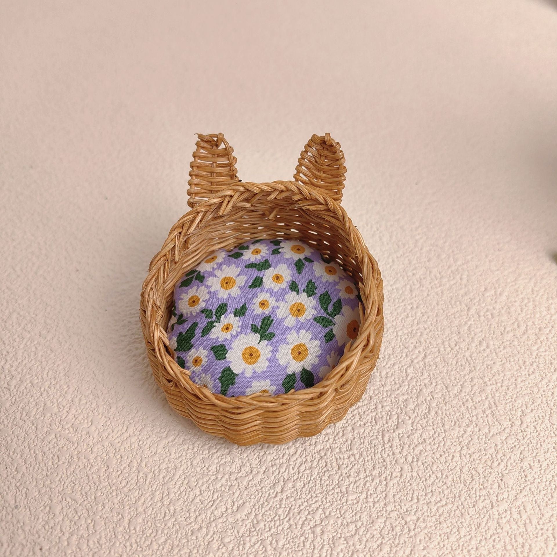 1:12 Miniature Handmade Twisted Stick Cat Pure Handmade Rattan Cat Nest Miniature Realistic Toy Nest Pet Ornament Decoration