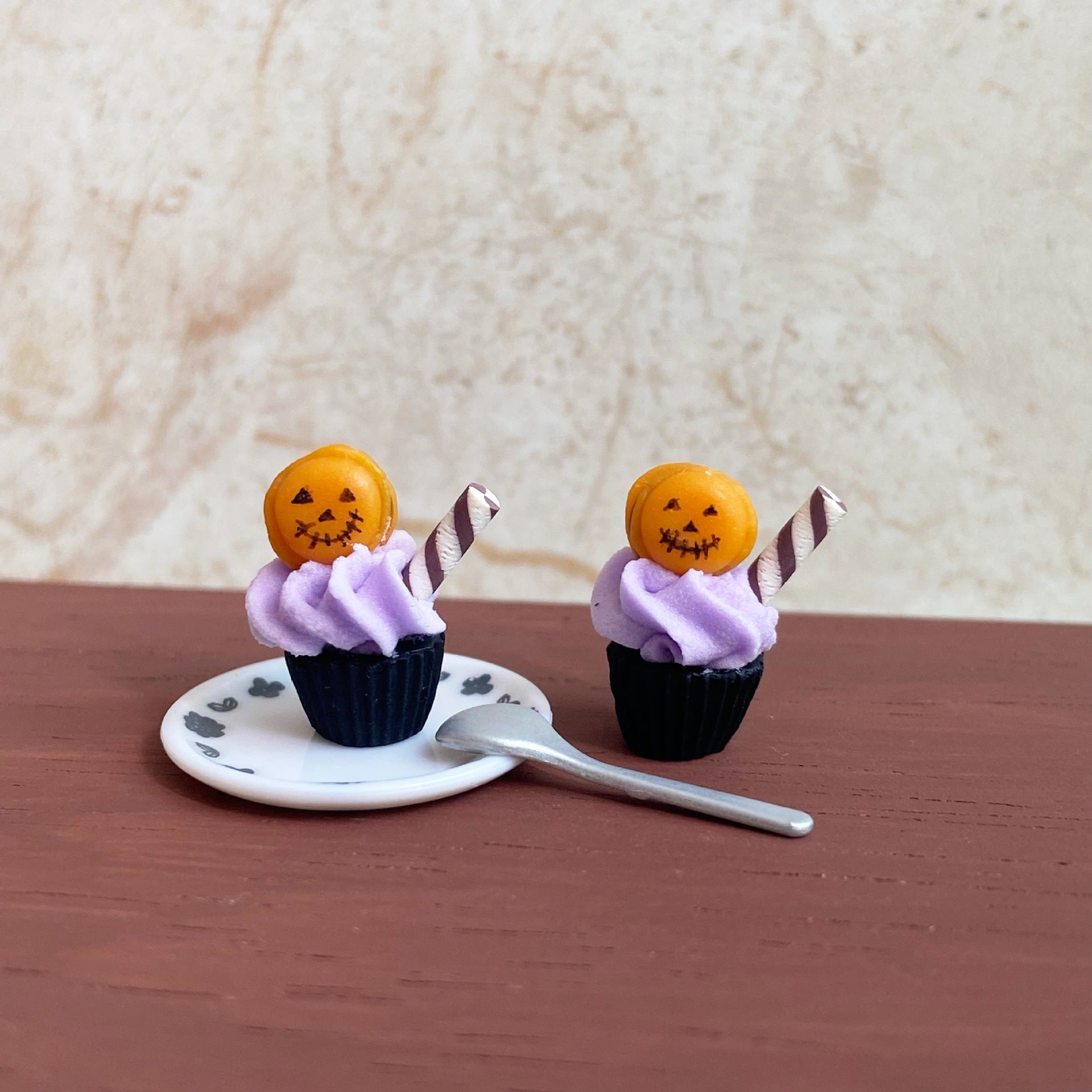 Halloween Cupcake Miniature Fun Food Toy Six-Dimensional Dollhouse Accessories