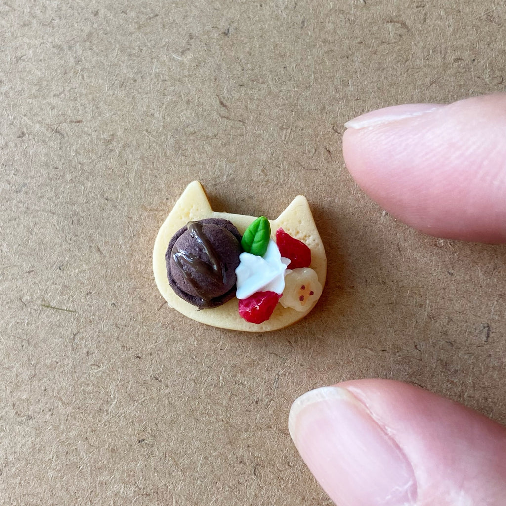 Simulation Cute Strawberry Ice Cream Toast Bread Miniature Food Play Mini Dollhouse Props