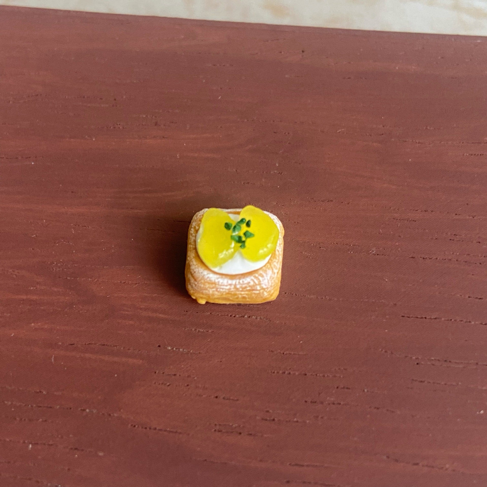 Miniature Food Play Fruit Square Tower Mini Cute Simulation Cake Dollhouse Dollhouse Fridge Magnet Accessories