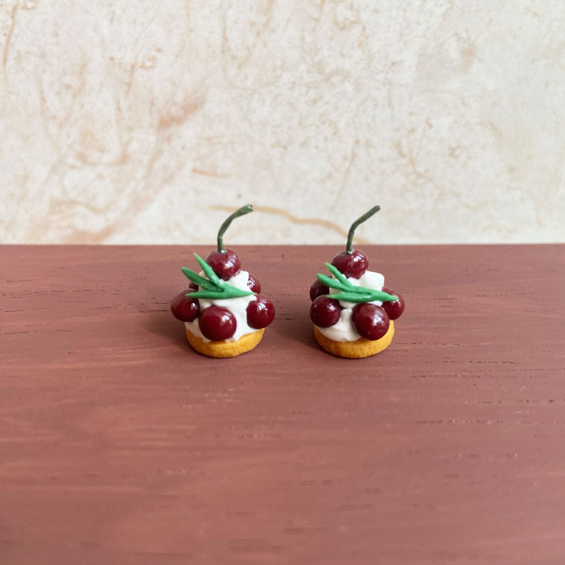 Miniature Cherry Tower Cake Playset Cute 1/6 Dollhouse Accessories Photo Props