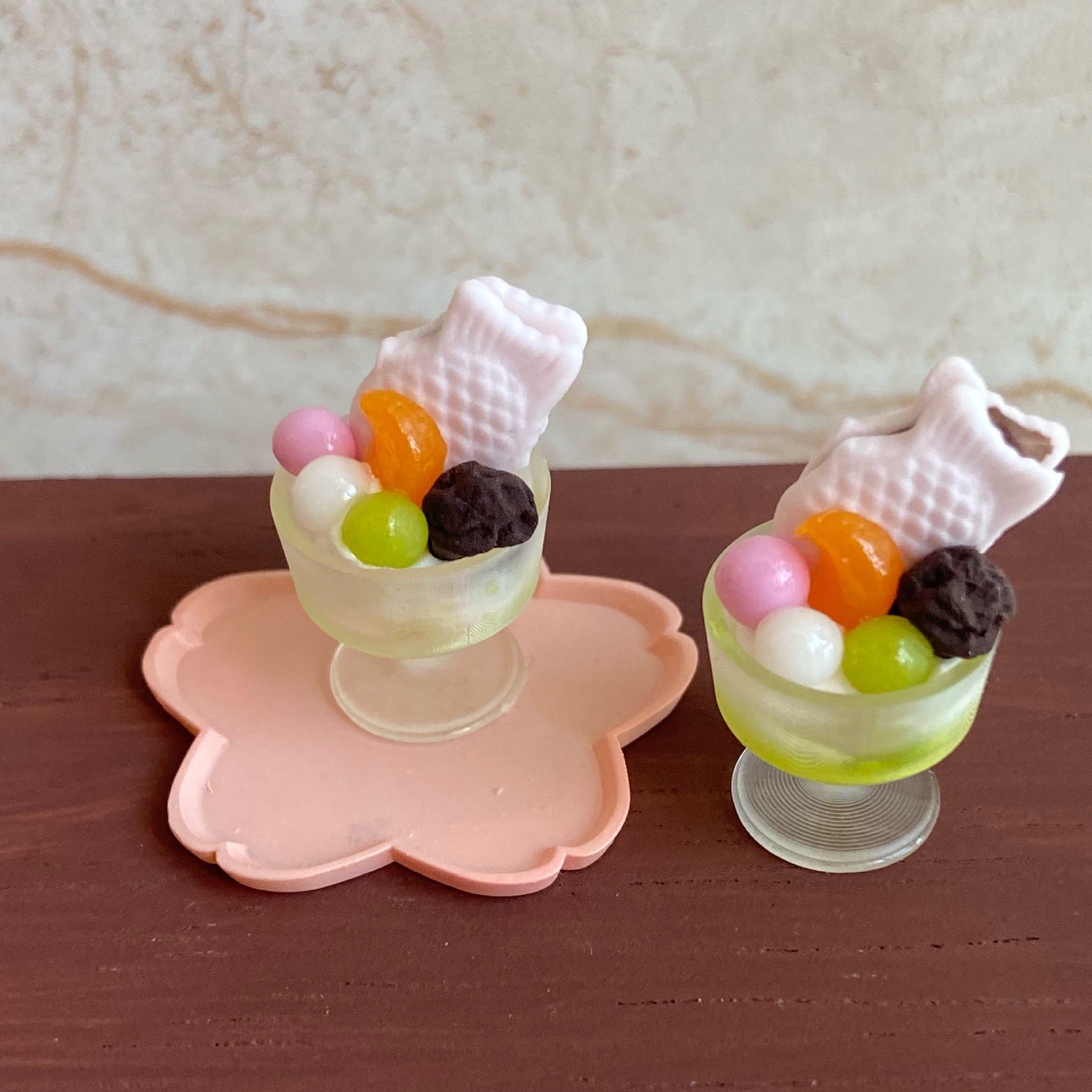 Miniature Pink Sakura Flavored Taiyaki Ice Cream Dollhouse Dessert Shop Accessories