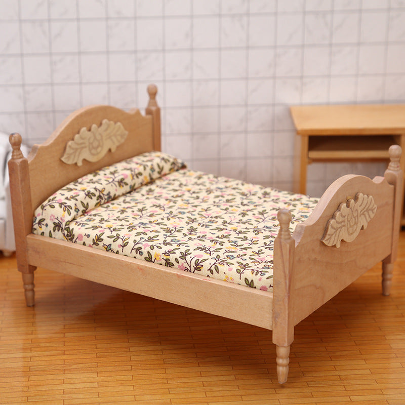 1:12 Dollhouse DOLLHOUSE Mini Furniture Small  Bedroom Scene White Double Bed Model Single Item