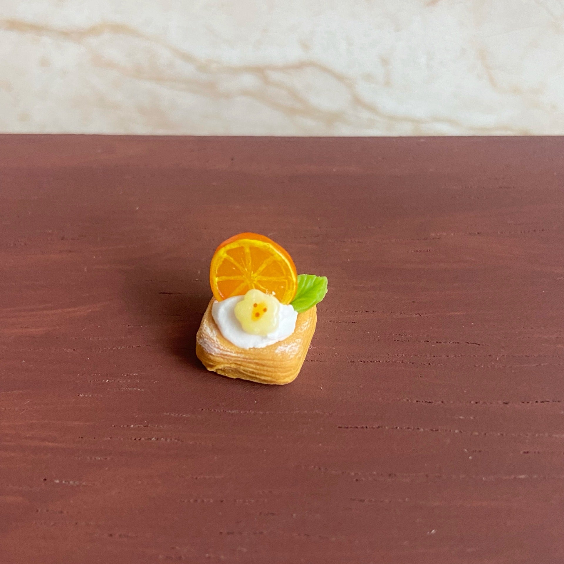 Miniature Food Play Fruit Square Tower Mini Cute Simulation Cake Dollhouse Dollhouse Fridge Magnet Accessories
