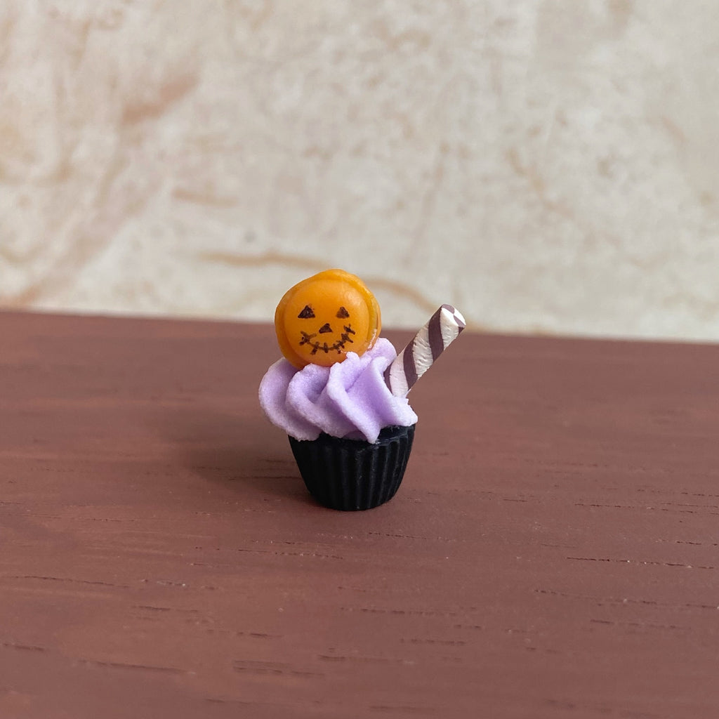 Halloween Cupcake Miniature Fun Food Toy Six-Dimensional Dollhouse Accessories