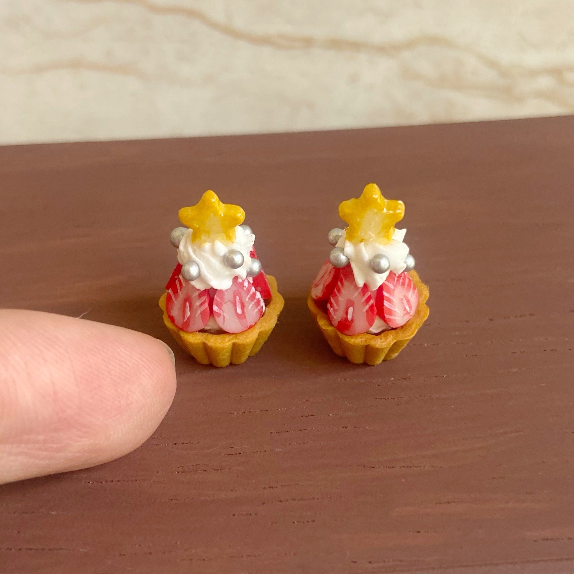 Simulation Miniature Food Toy Christmas Strawberry Tower Cute Cake Dollhouse Dessert Shop Accessories