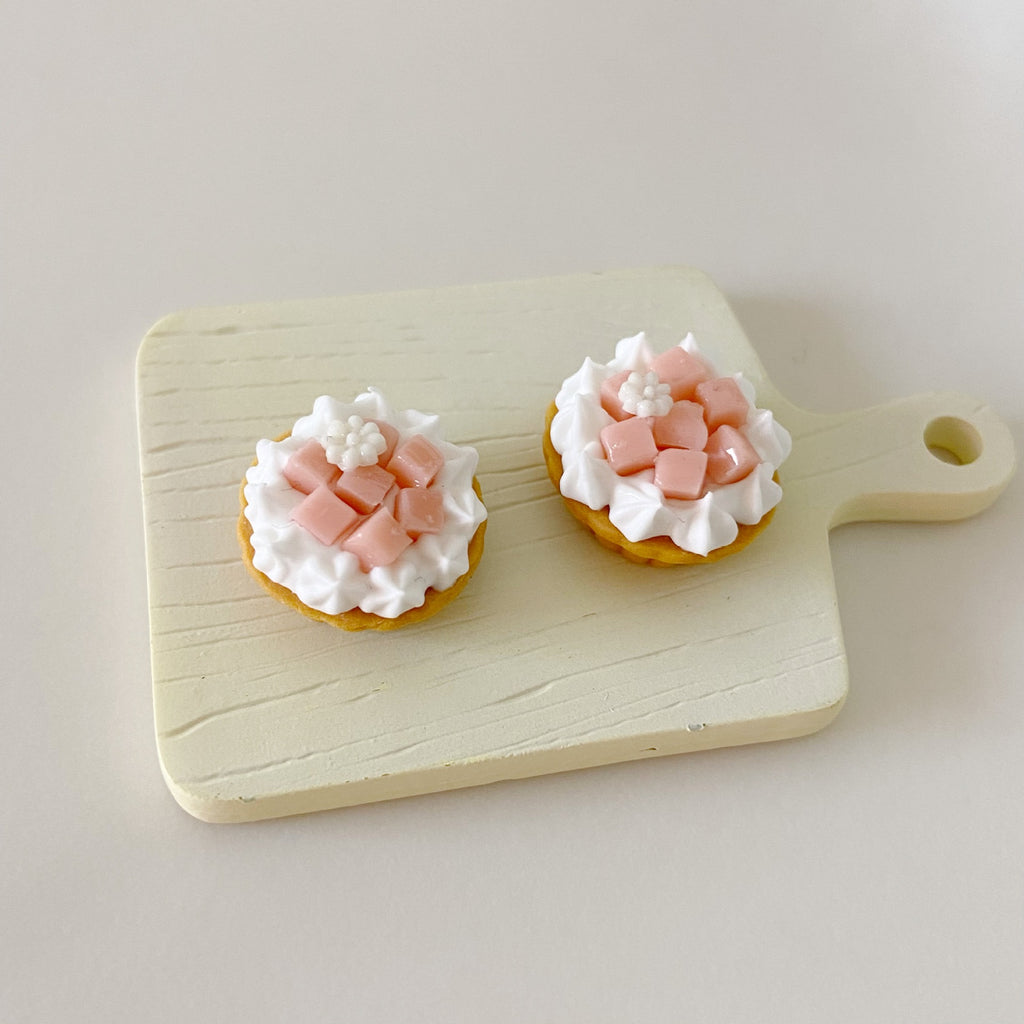 Six-Piece Miniature Food Play Peach Pie Eight-Piece BJD Dollhouse Dessert Shop Scene Photo Props