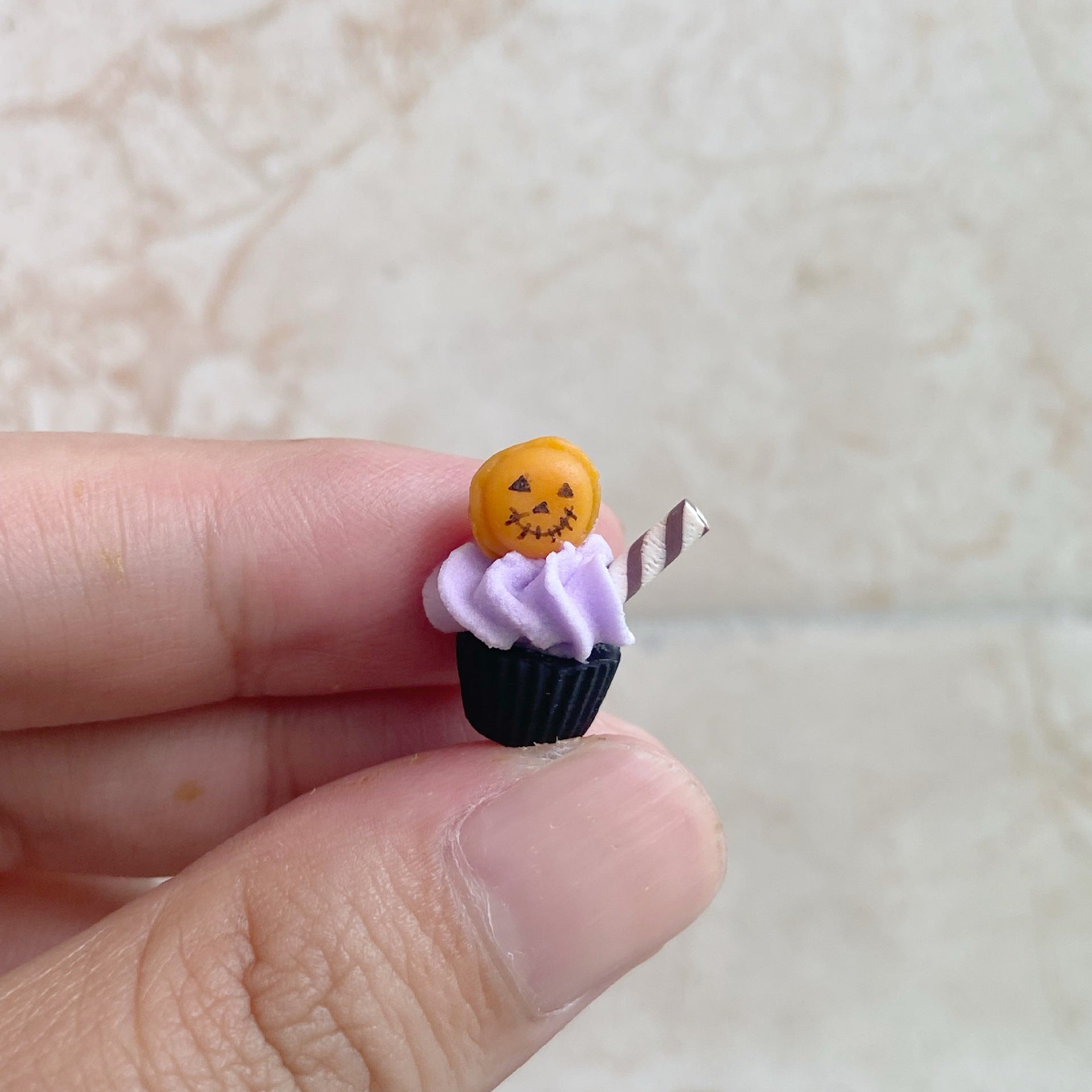 Halloween Cupcake Miniature Fun Food Toy Six-Dimensional Dollhouse Accessories