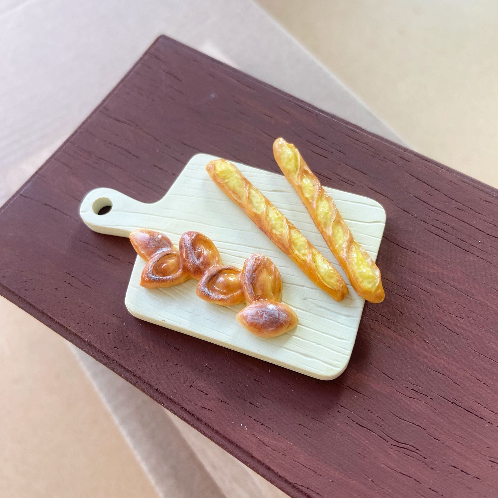 Miniature Baguette Wheat Ear Bread Play Food for Dollhouse 1:12 Scale Dollhouse Bakery Props Decoration