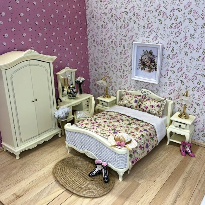 1:12 Dollhouse Candy Pink Wallpaper with White Flowers